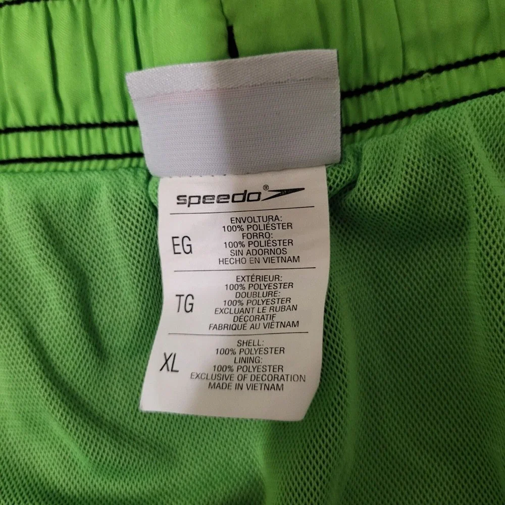 Speedos Men's Swim Trunks,‎ Black / Green Trim Design, Size XL
